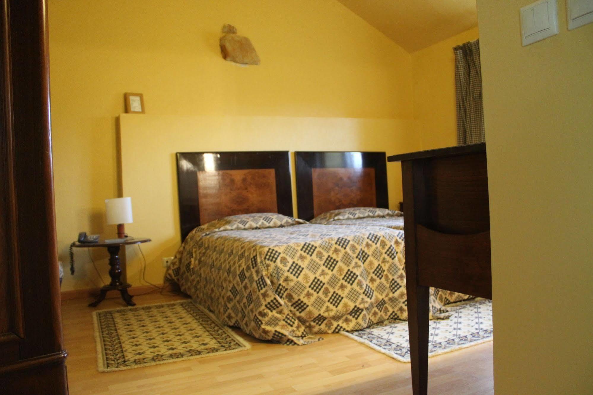 Hospedaria Do Convento D'Aguiar- Turismo De Habitacao 菲盖拉迪卡斯特卢罗德里古 外观 照片